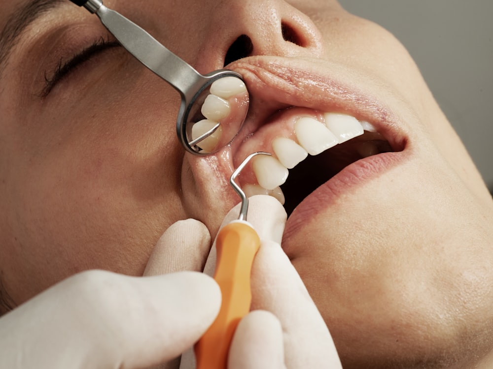 Consultório odontológico com agenda cheia por tráfego pago para dentista