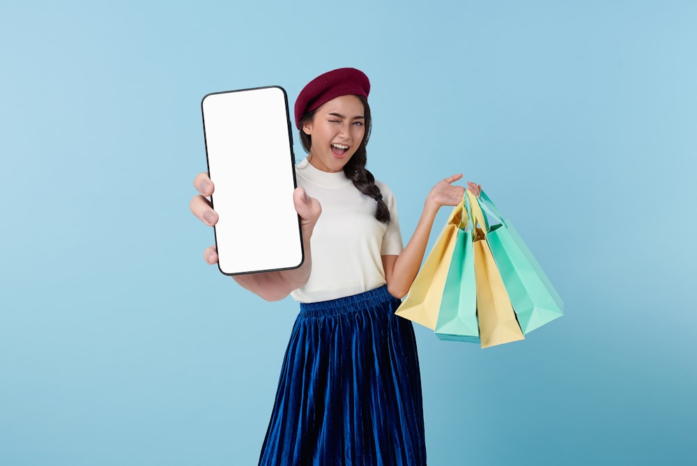 Consumidora compra online, o tipo de cliente que o tráfego pago alcança